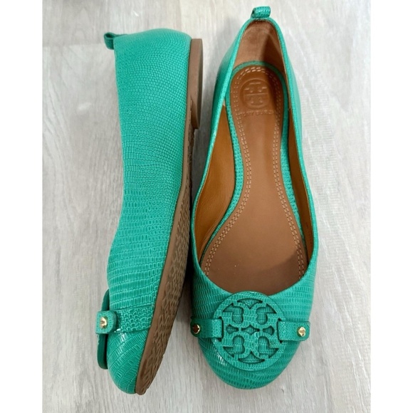 TORY BURCH Size 6.5 M Mini Miller Pond Green Logo Ballet Flat Leather Shoes - Picture 3 of 13